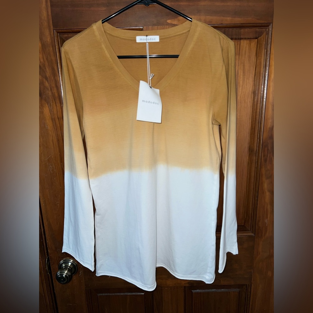 Moodoos Women's Gradient Long Sleeve Top - Tan and White